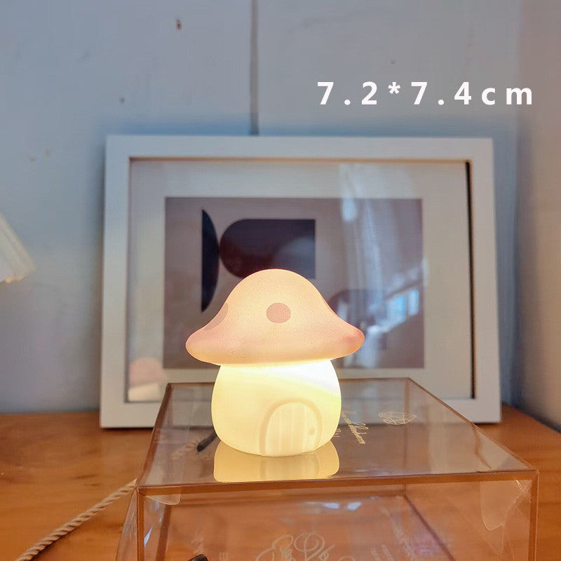 Fashionable And Cute Mushroom Night Light